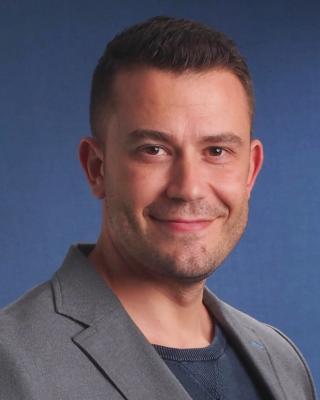 Alejandro G. Sinner